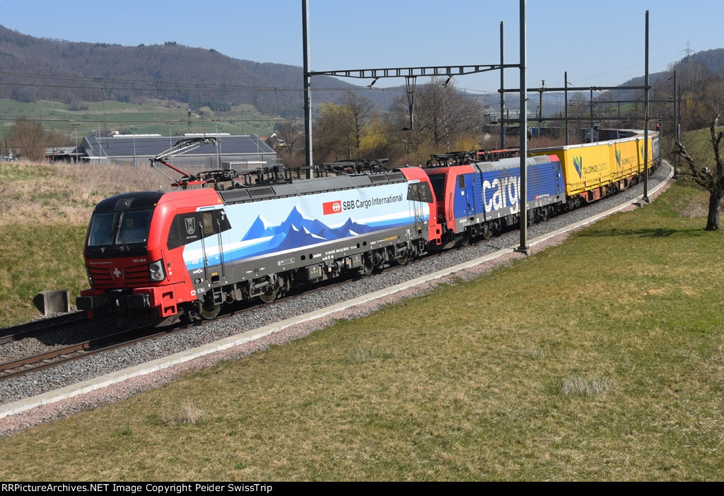 Vectron in Swiss freight transit Italy-Germany